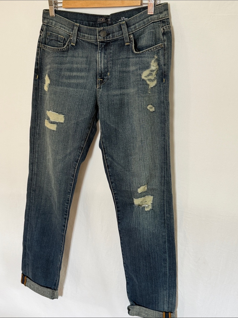 Fidelity AXL Savannah Vintage Women’s Distressed Dark Blue Jeans Sz 28